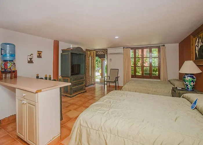 Hacienda San Miguel & 3*