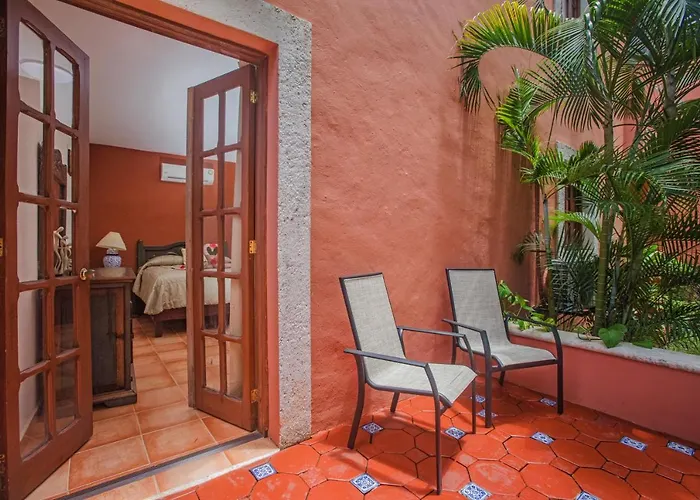 Hacienda San Miguel & 3*